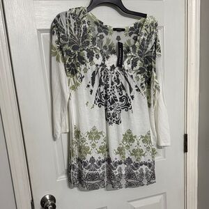 Espresso Women's Floral Blouse - Green and Black